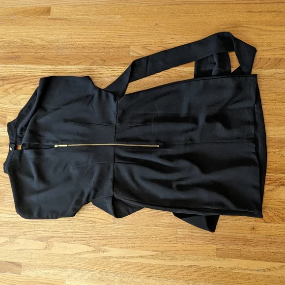 Dress - Picture 2 of 3